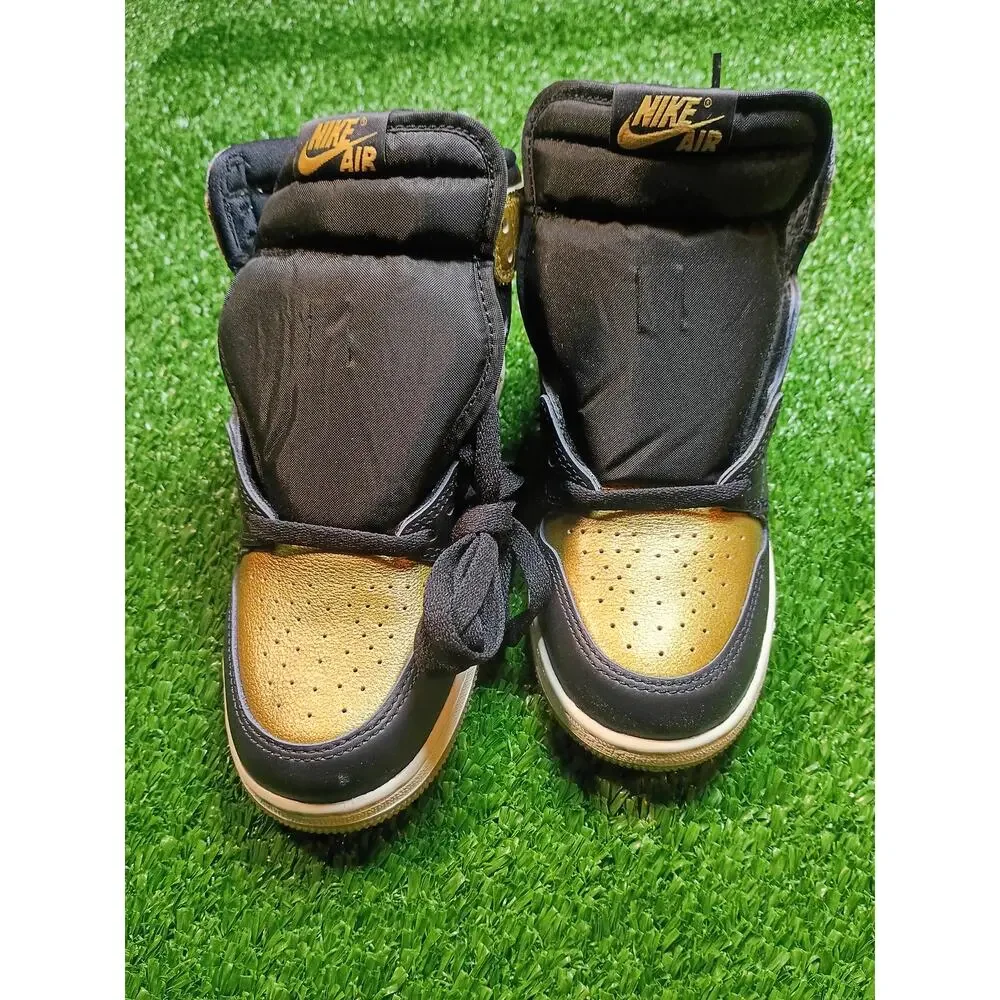 Unleash Your Style: Nike Air Jordan 1 Retro High OG Black Gold 5.5Y